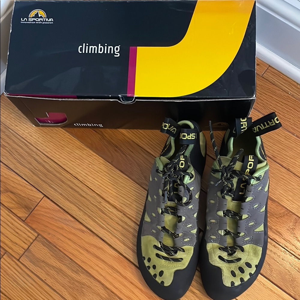 La Sportiva Climbing Shoes - Green and Black